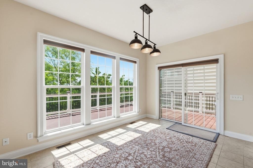 20661 Erskine Terrace - Photo 18