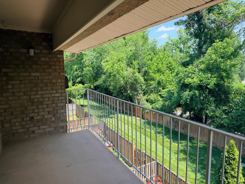 2839 Kalmia Lee Court - Photo 5