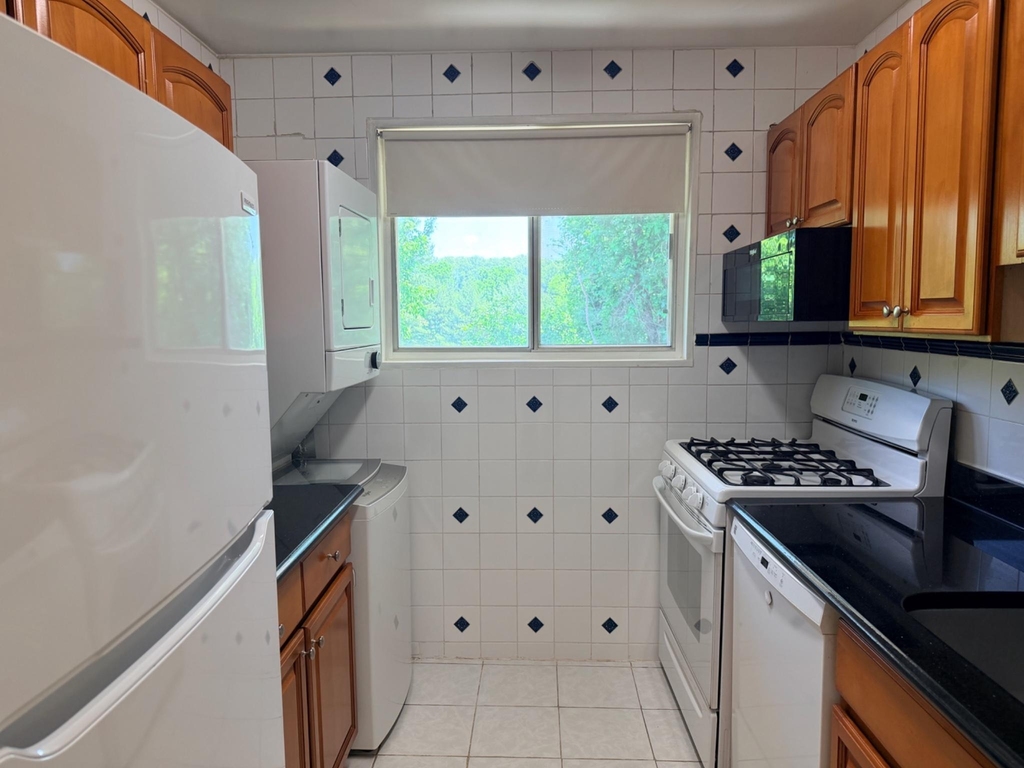 2839 Kalmia Lee Court - Photo 7