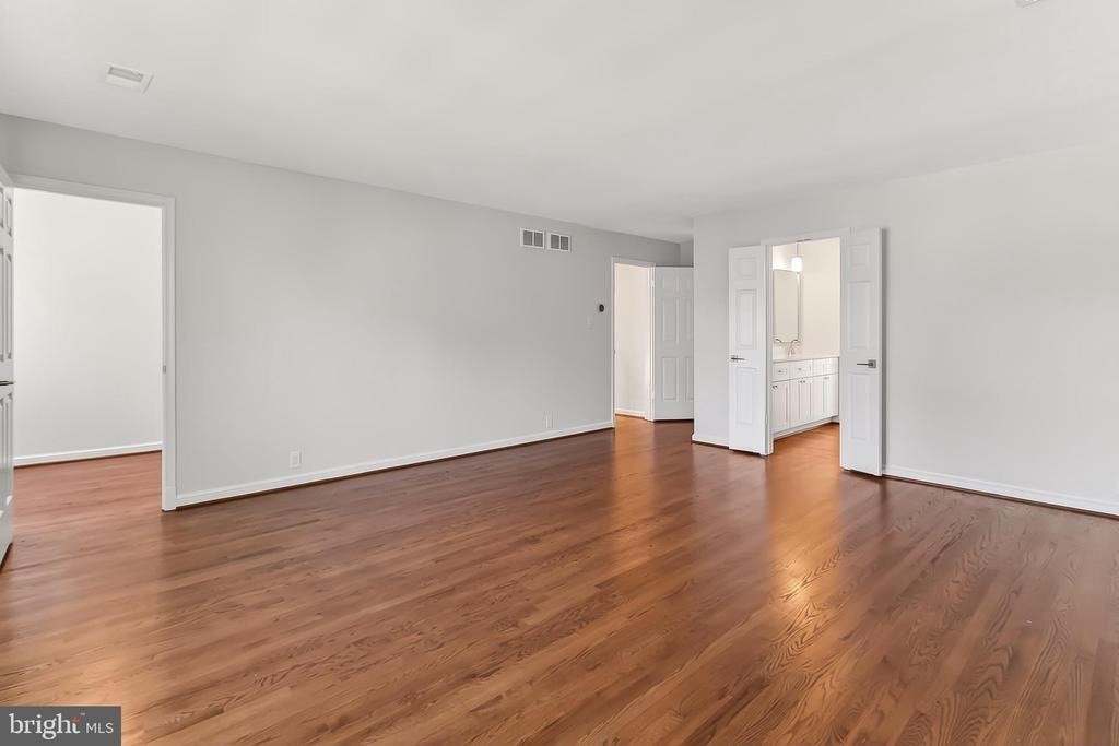 6294 Dunaway Court - Photo 31