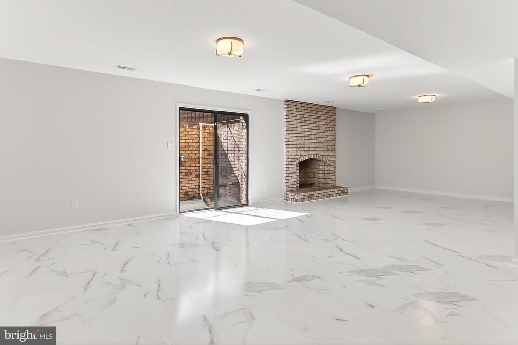 6294 Dunaway Court - Photo 55