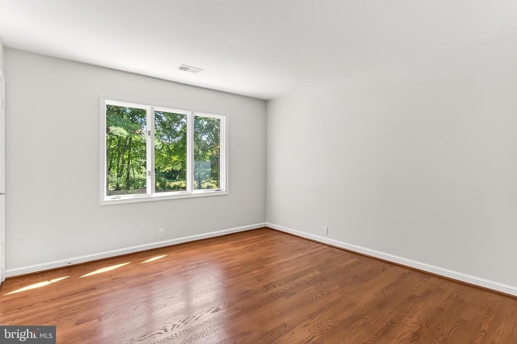 6294 Dunaway Court - Photo 38