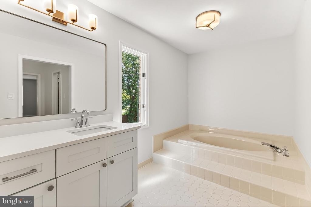 6294 Dunaway Court - Photo 34