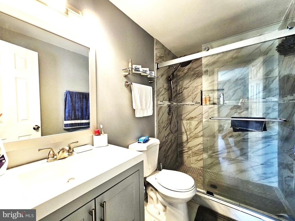 6902 Villa Del Rey Court - Photo 20