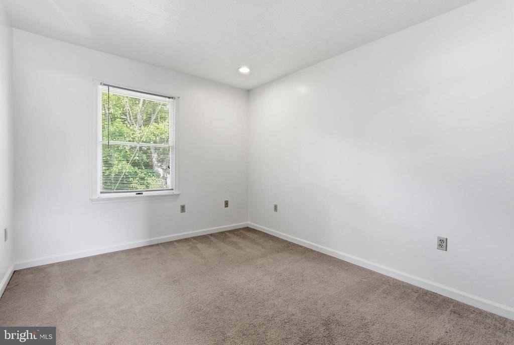 830 Locust Street - Photo 9