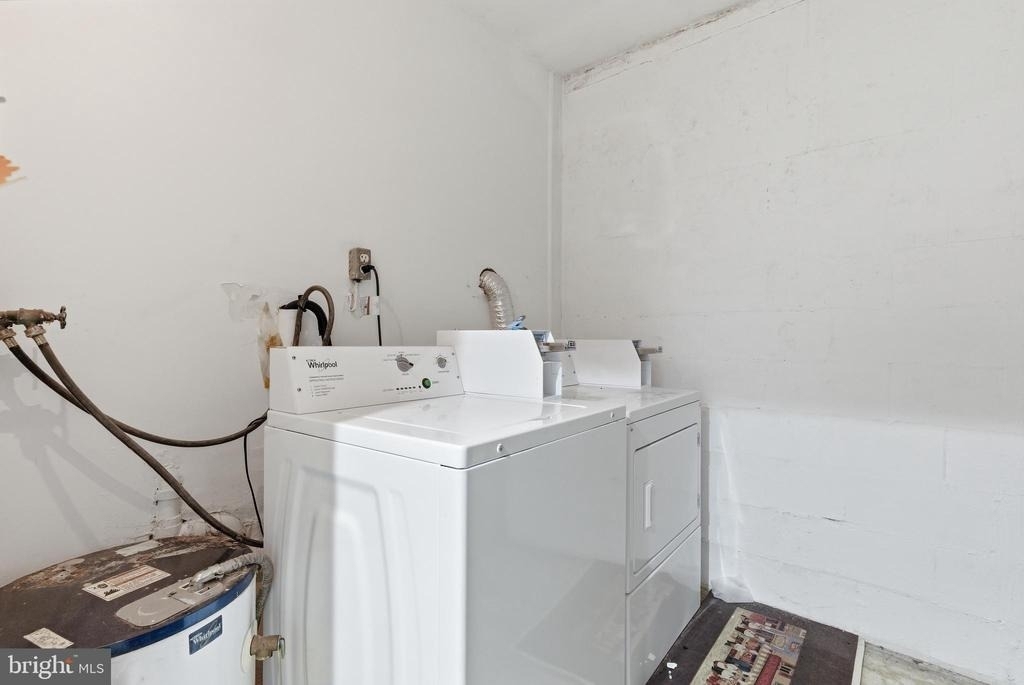 820 Locust Street - Photo 16