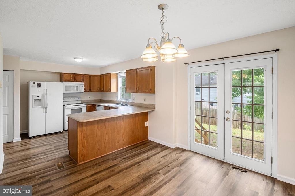 206 Emily Lane - Photo 3