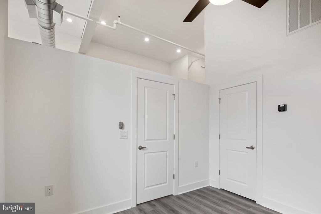 1705 Jackson Street - Photo 7