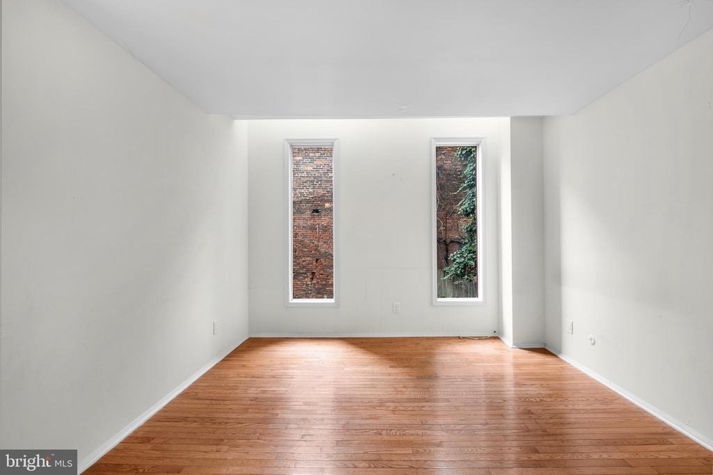 234 Bainbridge Street - Photo 1