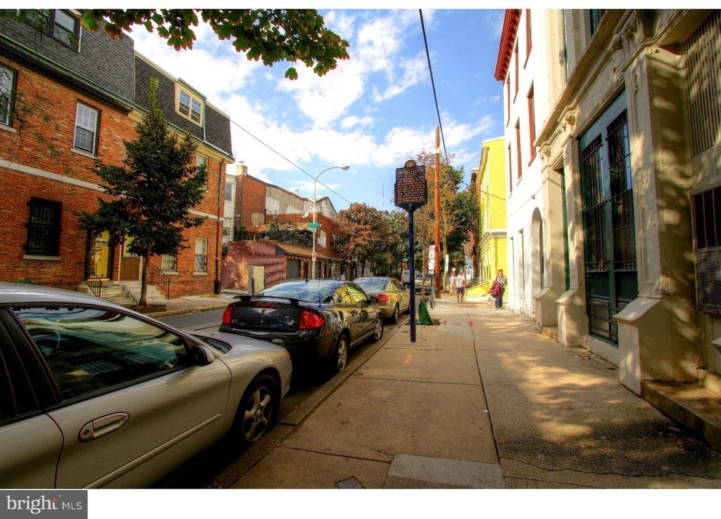 413 S 11th Street - Photo 1
