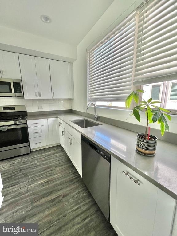 3103 Beachview Lane - Photo 19