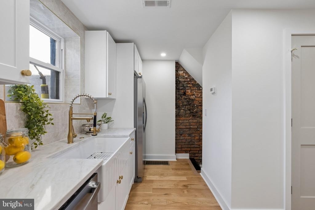 924 Cantrell Street - Photo 10