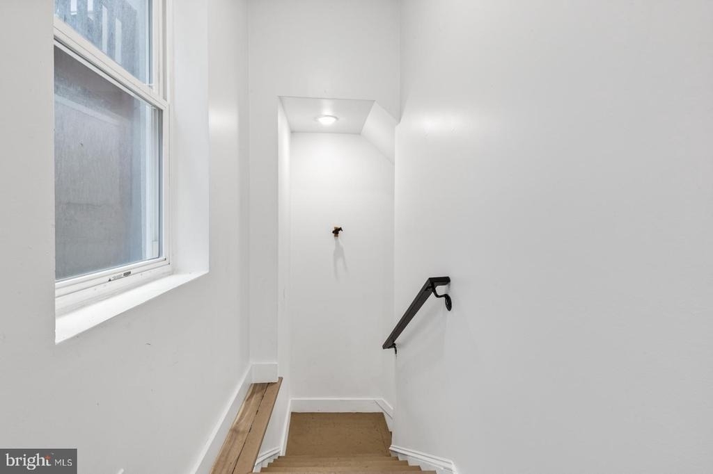 1153 N Front Street - Photo 13