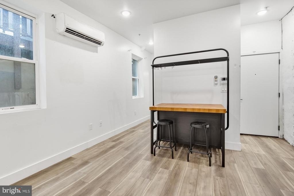 1153 N Front Street - Photo 8