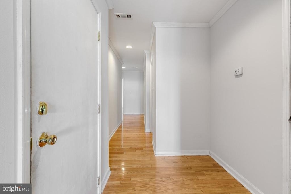 2024 Ridge Avenue - Photo 5