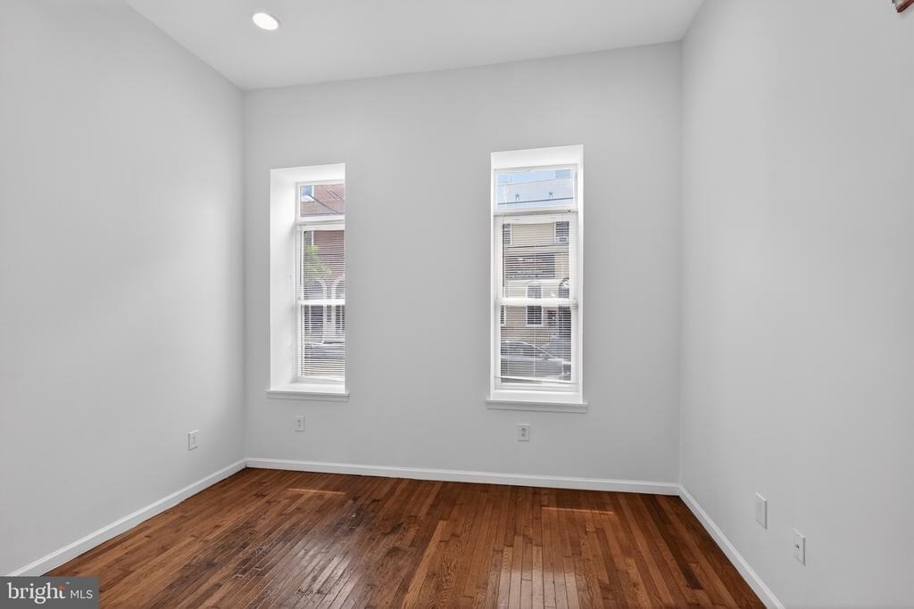 1729 W Master Street - Photo 6