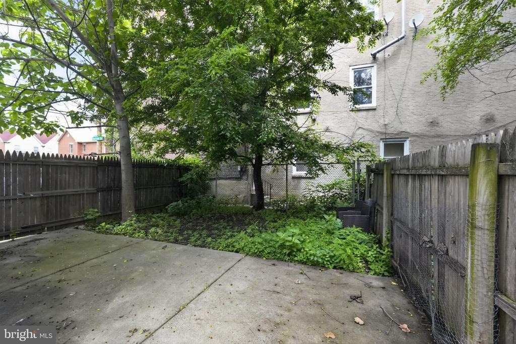 1729 W Master Street - Photo 13