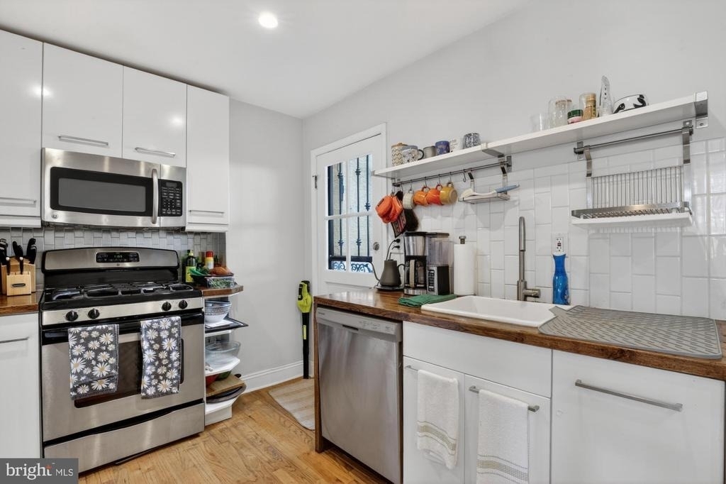 874 N 4th Street - Photo 8