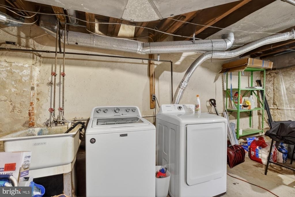 874 N 4th Street - Photo 12