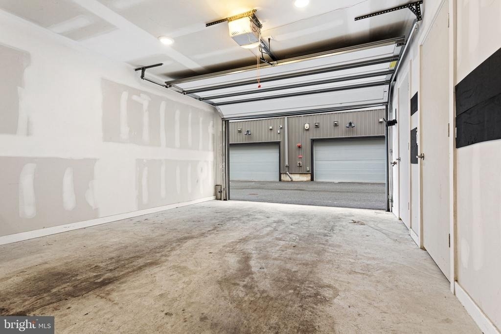3121 Beach View Lane - Photo 31