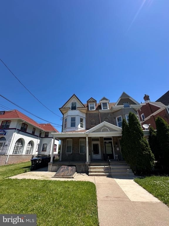 1117 W Main Street - Photo 10