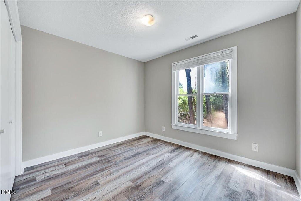 150 Carmichael Court - Photo 17