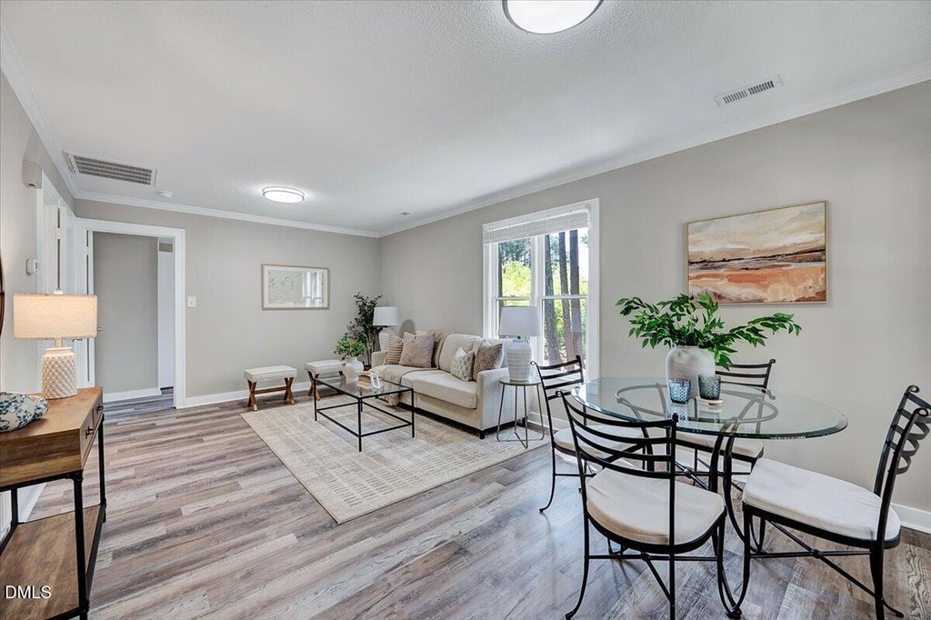 150 Carmichael Court - Photo 3