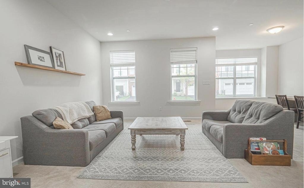 413 N Orchard Street - Photo 0