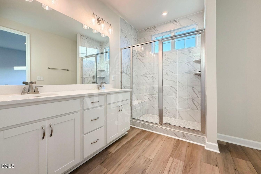 609 Callan View Avenue - Photo 32