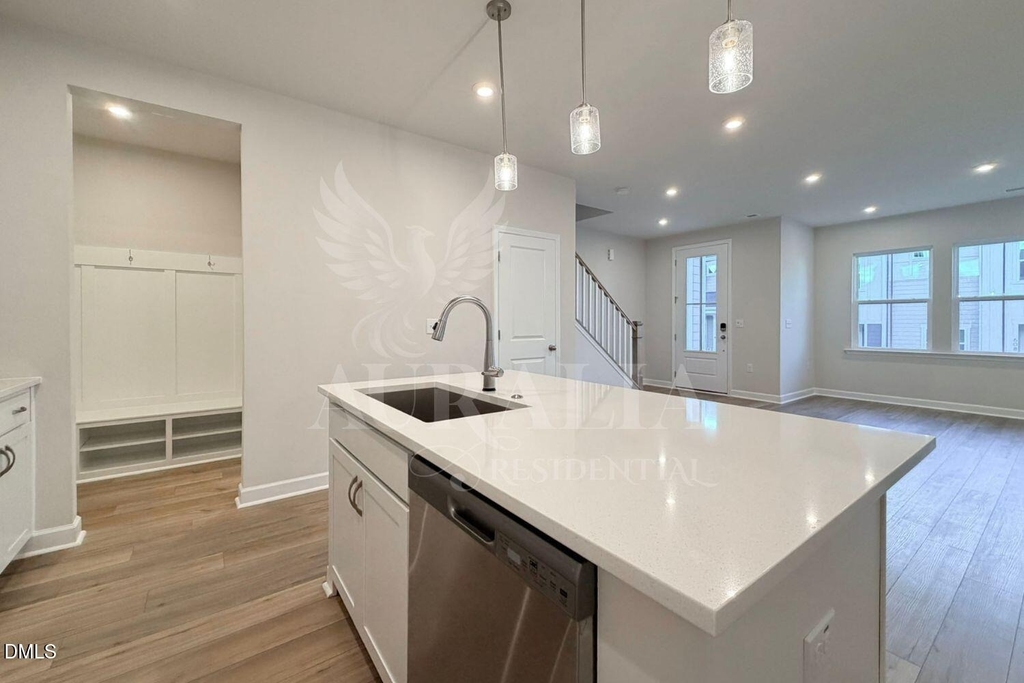 609 Callan View Avenue - Photo 9