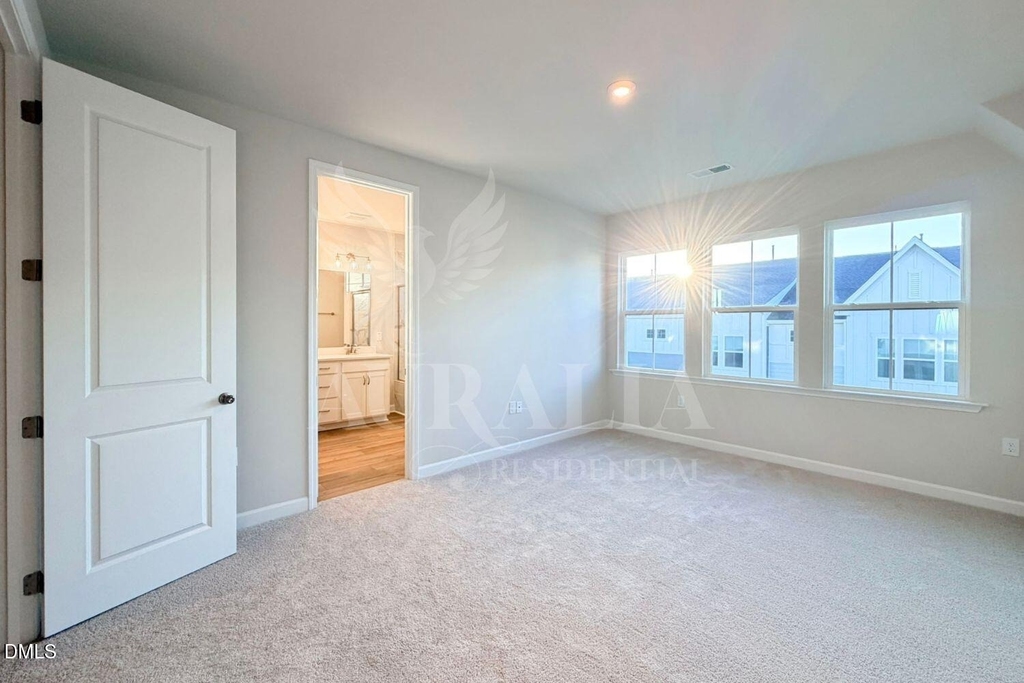 609 Callan View Avenue - Photo 28
