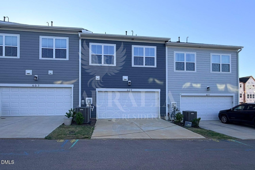 609 Callan View Avenue - Photo 44