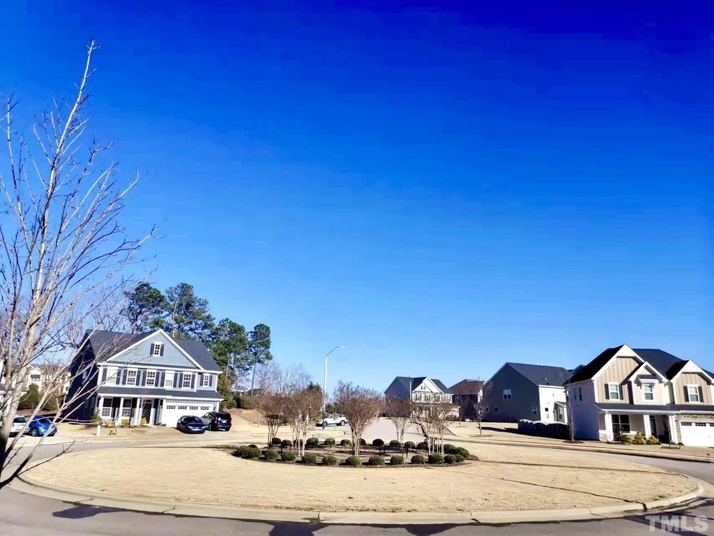 8008 Gilano Drive - Photo 38