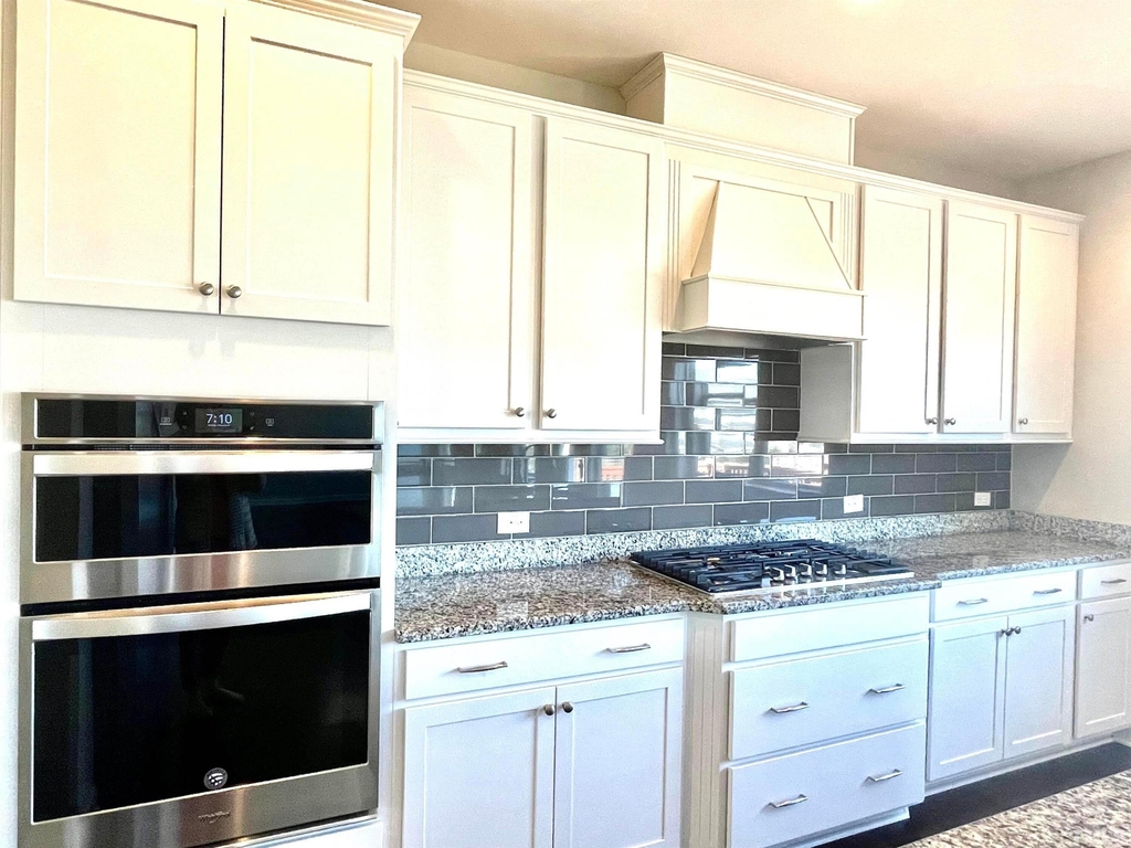 8008 Gilano Drive - Photo 14