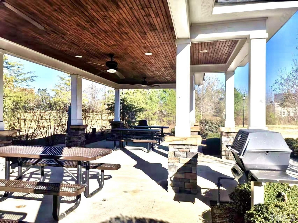 8008 Gilano Drive - Photo 40