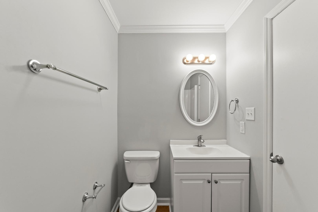 3921 Bamburgh Lane - Photo 11