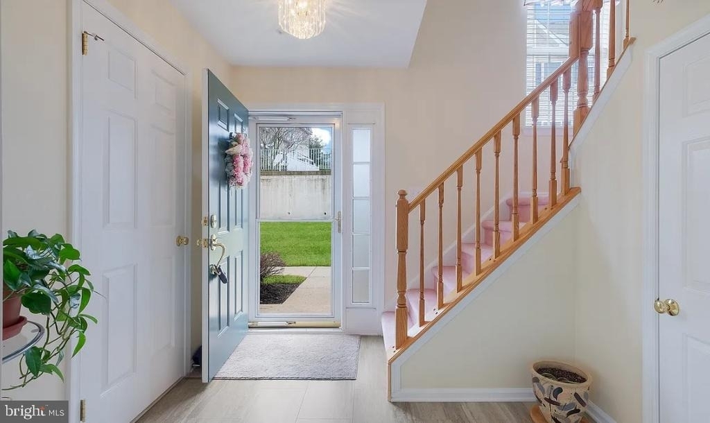 1508 Carol Court - Photo 2