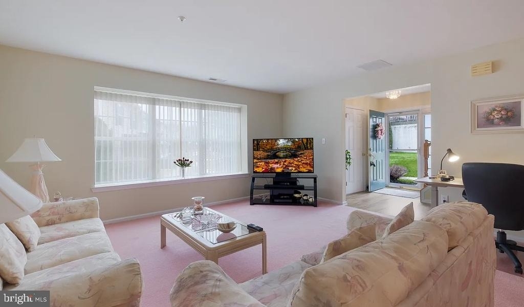 1508 Carol Court - Photo 4