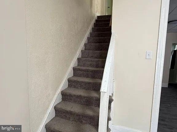 510 N Hermitage Avenue - Photo 35