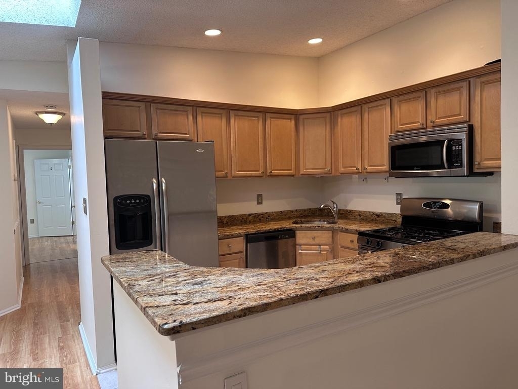 65 Cheverny Court - Photo 4