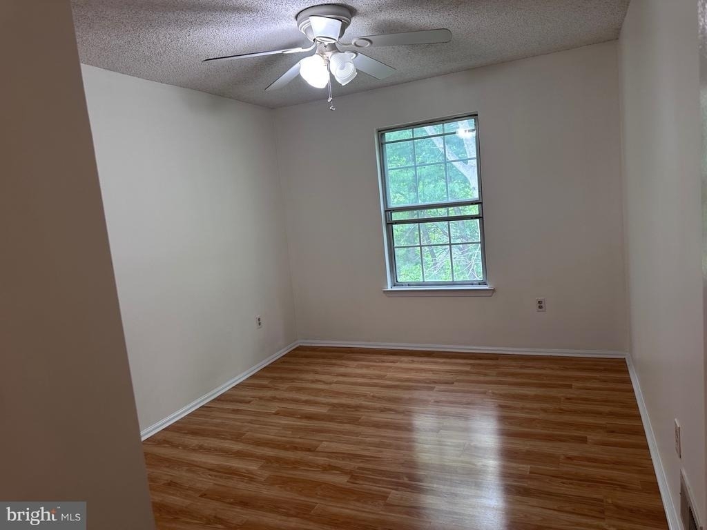 65 Cheverny Court - Photo 12