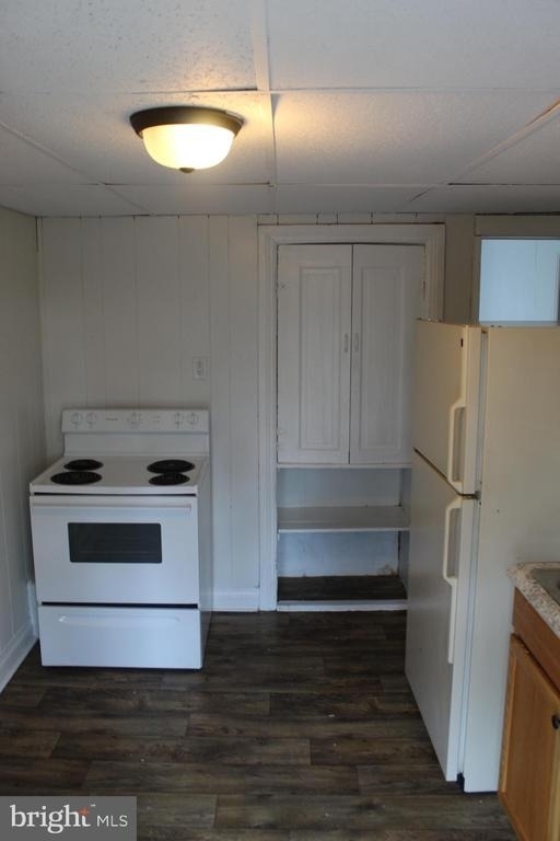 131 Ray Street - Photo 2