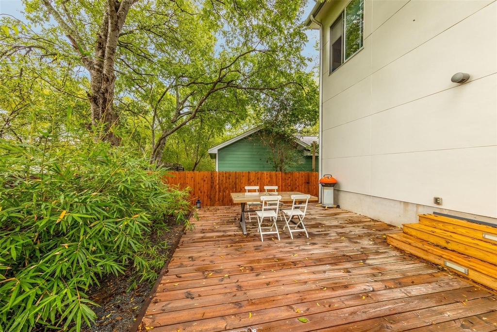 1902 Alegria Rd - Photo 32