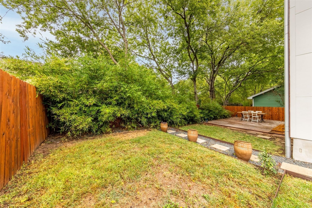 1902 Alegria Rd - Photo 33