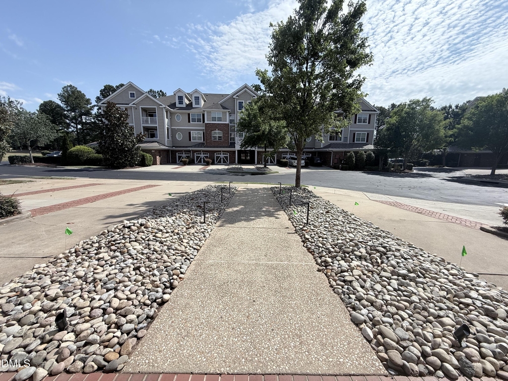 10411 Rosegate Court - Photo 5