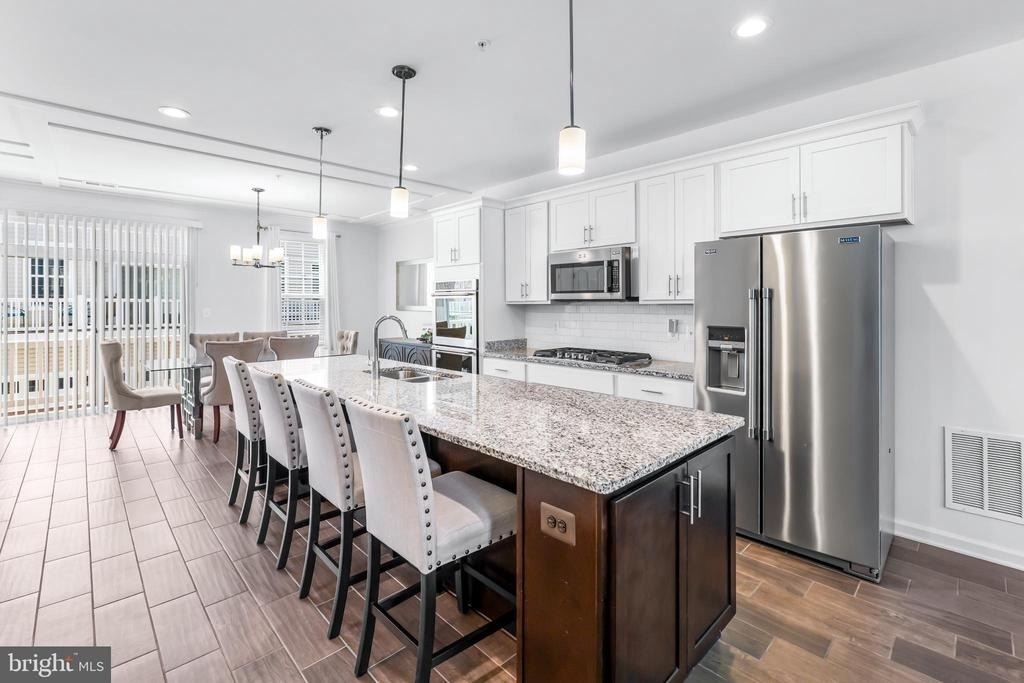 10625 Meridian Hill Way - Photo 7