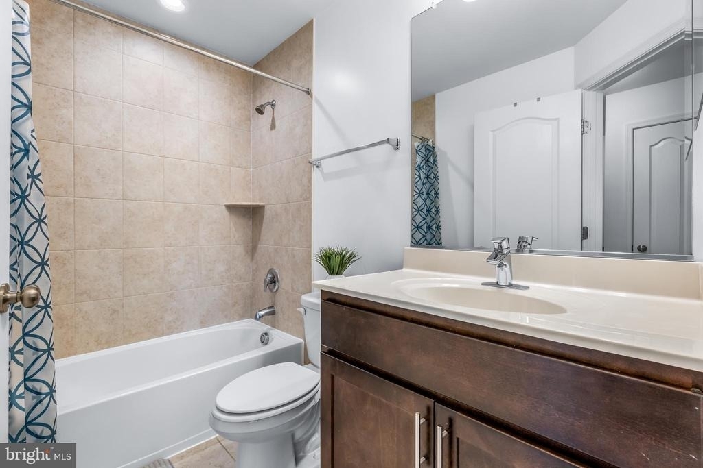10625 Meridian Hill Way - Photo 18
