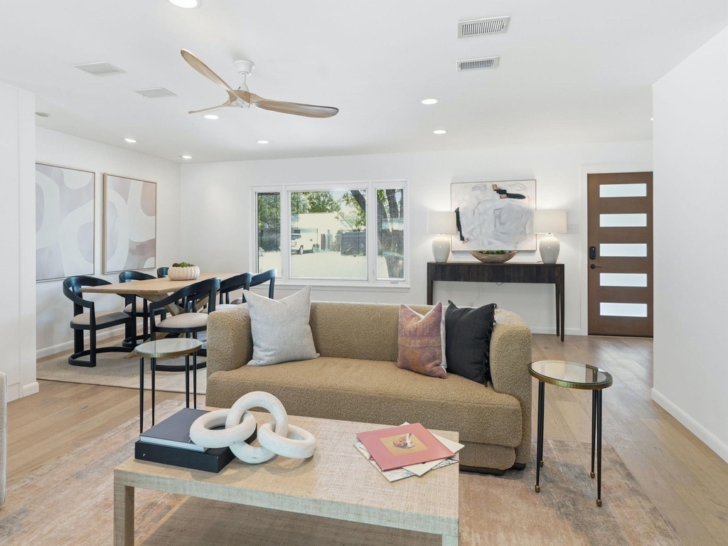 7600 Shoal Creek Blvd - Photo 8