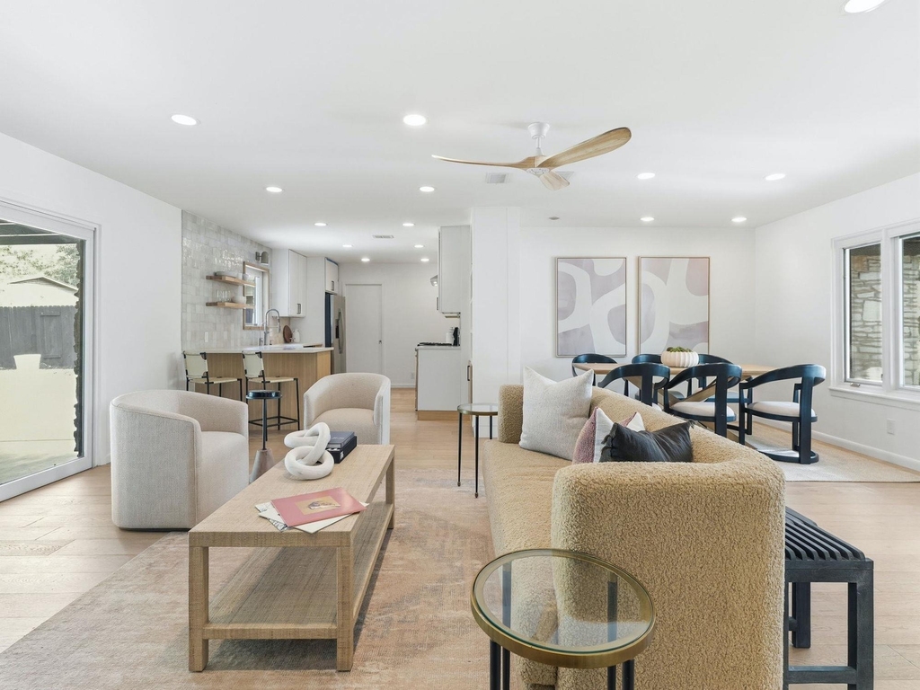 7600 Shoal Creek Blvd - Photo 9