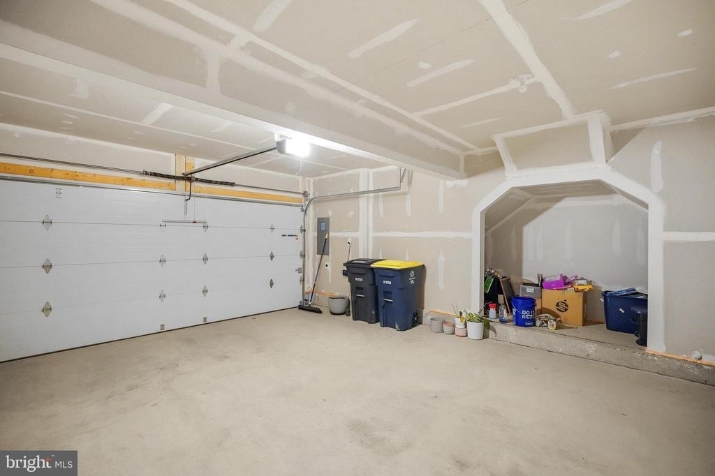 16418 Caribbean Way - Photo 31